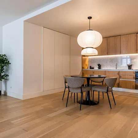 Palacio Ficalho Townhouse 3 By Lovelystay Lisboa