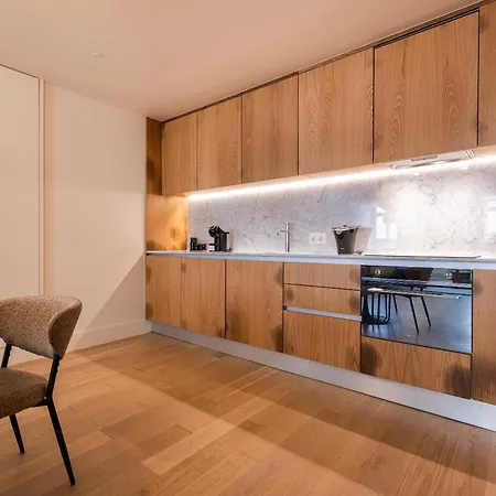Palacio Ficalho Townhouse 3 By Lovelystay 아파트 리스본